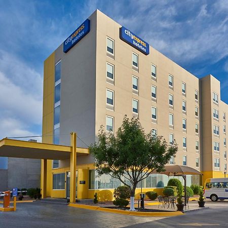 ซิตี้ เอ็กซ์เพรส ซิวดัด ฮัวเรซ Hotel ภายนอก รูปภาพ