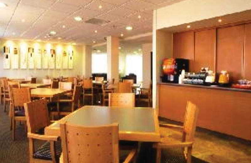 ซิตี้ เอ็กซ์เพรส ซิวดัด ฮัวเรซ Hotel ร้านอาหาร รูปภาพ